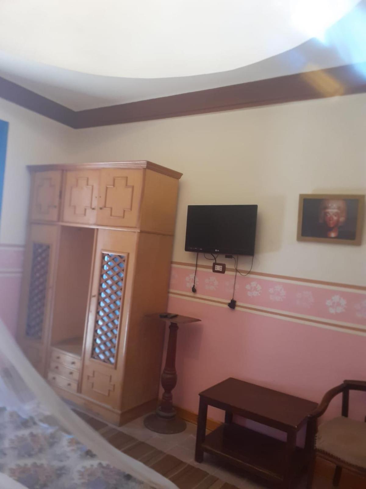 Nile House * Louxor